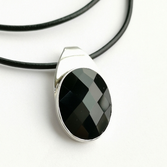NWT Black onyx sterling silver pendant necklace - Picture 5 of 5